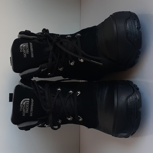 The North Face Youth Boys Size 12 Chilkat Lace II Boots New in Box - Picture 3 of 16